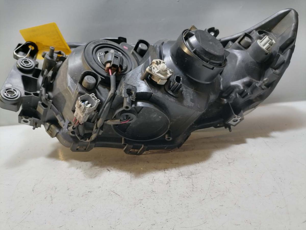 Subaru Forester SG original Scheinwerfer vorn rechts Halogen Facelift Bj.2007